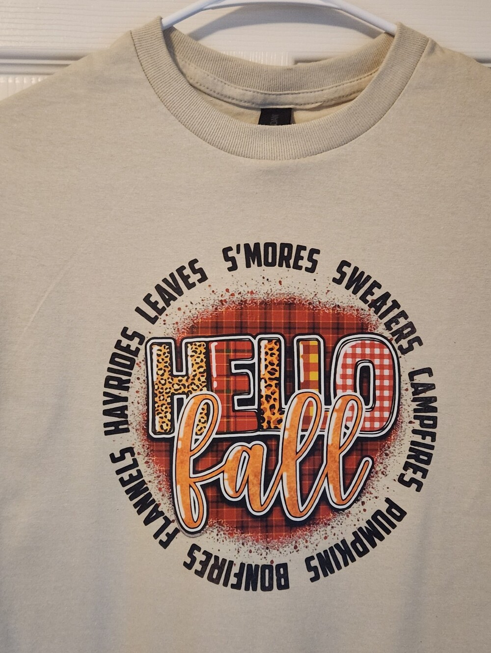 HELLO FALL TSHIRT, NWOT